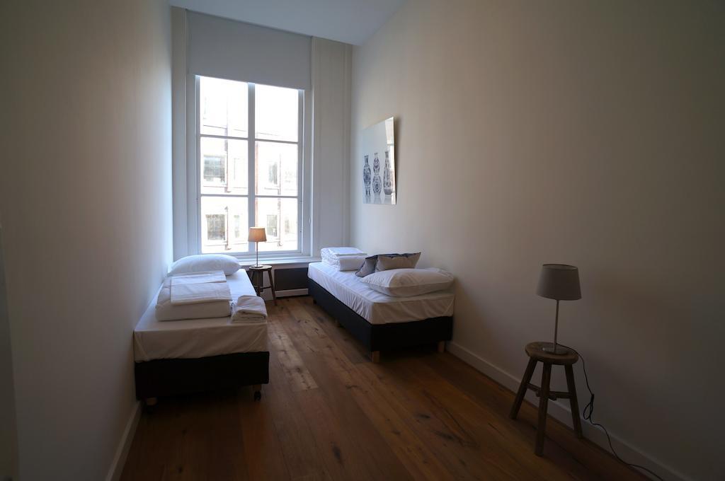 Stayci Serviced Apartments Luther Deluxe Den Haag Bagian luar foto