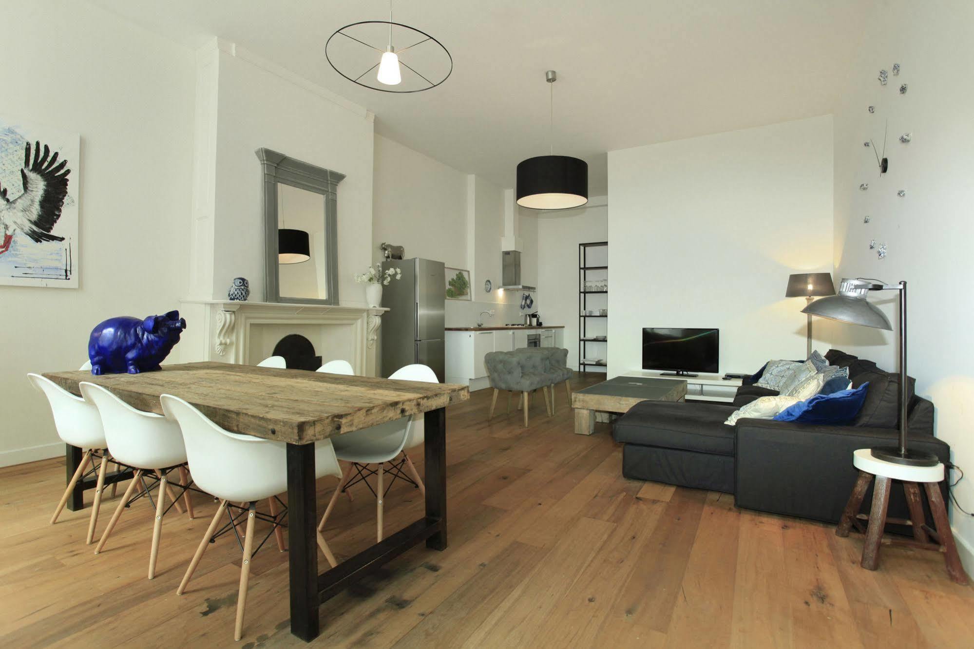 Stayci Serviced Apartments Luther Deluxe Den Haag Bagian luar foto