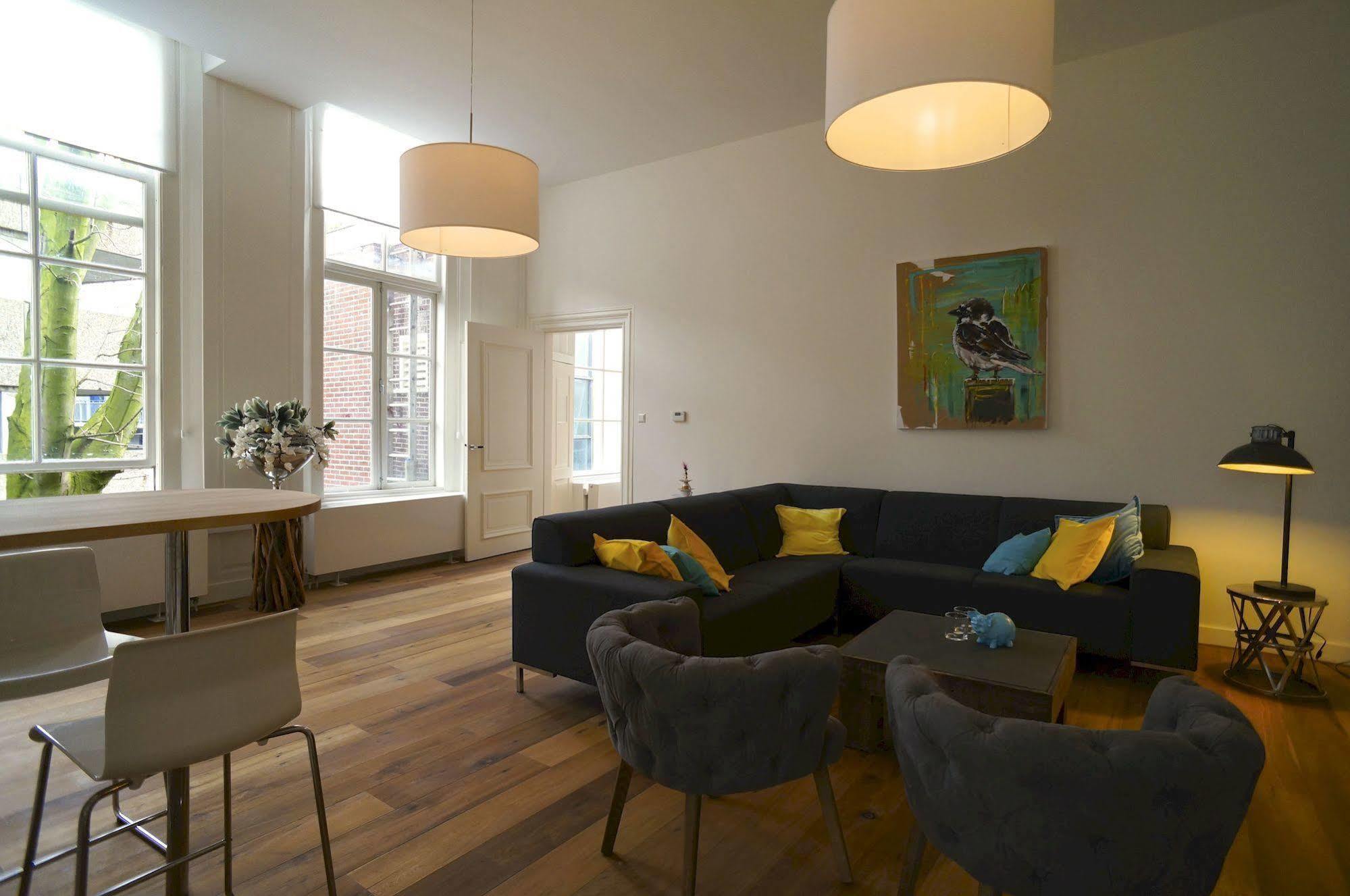 Stayci Serviced Apartments Luther Deluxe Den Haag Bagian luar foto